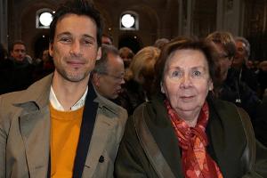 Florian David Fitz und Helga Engel 2013 bei einem Charity-Konzert in München