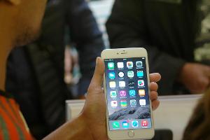Apple bestellt Rekordmenge an neuen iPhones