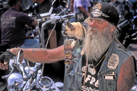 Motorradfans aus aller Welt kommen zur Sturgis Rally
