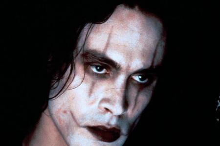 Der Tod von Schauspieler Brandon Lee war besonders dramatisch Der Tod von Schauspieler Brandon Lee war besonders dramatisch
