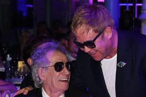 Beste Freunde? Elton John und Keith Richards scheinen sich nun prächtig zu verstehen