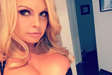 0003 Jesse Jane httpsinstagram.comsexyjessej 11821258_1694892074067794_2074930200_n.jpg