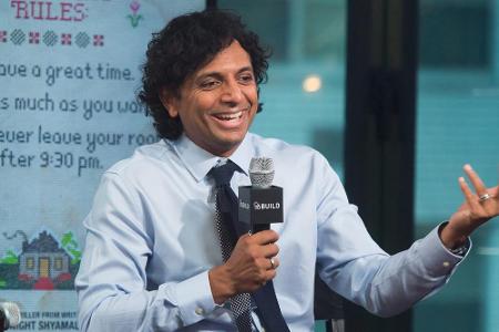 Regisseur M. Night Shyamalan bei einer Präsentation seines Films Regisseur M. Night Shyamalan bei einer Präsentation seines Films