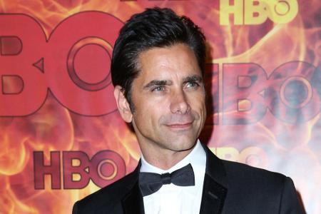 John Stamos ließ sich von einer Ex-Freundin in seine Karriere reinreden John Stamos ließ sich von einer Ex-Freundin in seine Karriere reinreden