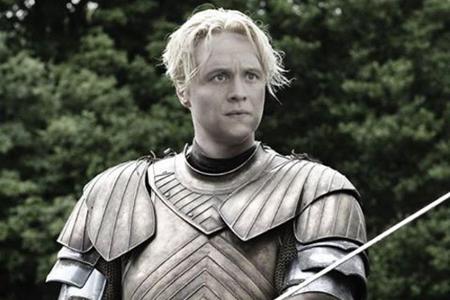 Ist Matthias Schweighöfer der heimliche Zwillingsbruder von Brienne von Tarth? Ist Matthias Schweighöfer der heimliche Zwillingsbruder von Brienne von Tarth?