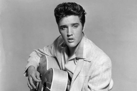 Elvis Presley starb am 16. August 1977 Elvis Presley starb am 16. August 1977