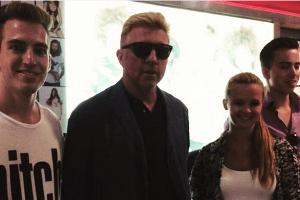 Wie konnten diese Fans nur Boris Beckers geniale Tarnung durchschauen?