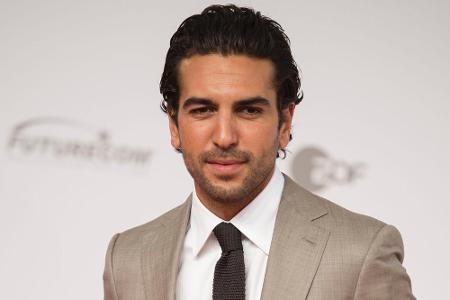 Elyas M'Barek versucht sich in Elyas M'Barek versucht sich in
