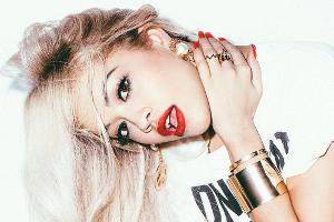Rita Ora: Heißes Musikvideo mit Chris Brown