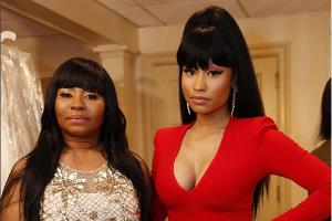 Nicki Minaj: Mega-Ausschnitt bei der Hochzeit ihres Bruders