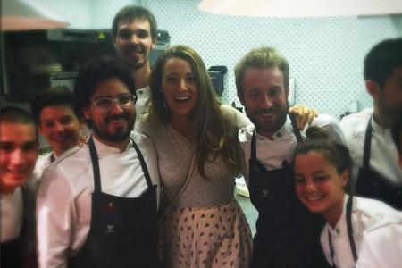 Blake Lively zeigt sich mit vollem Bauch Blake Lively zeigt sich mit vollem Bauch