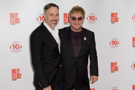 Elton John und David Furnish bei 