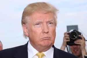Beleidigen leicht gemacht mit dem "Trump Generator"