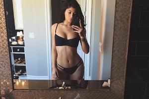 Kylie Jenner wird mit Porno-Angeboten überhäuft