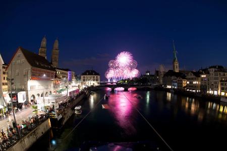 Am Zürichsee gibt es eines der schönsten Feuerwerke Europas zu bestaunen.
