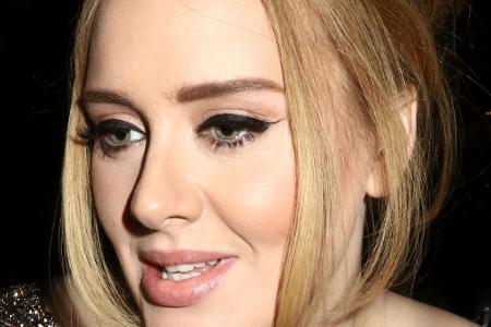 Adele ist die Rekord-Frau des Jahres 2015
