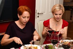 Trotz Krebs-Diagnose: VOX zeigt "Perfektes Dinner" mit Hendrikje Fitz
