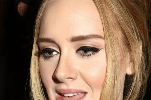 Adele: "Meine Familie ist keine Marke"