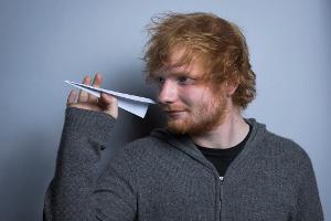 Frohes Fest: Ed Sheeran kauft Eltern Eine-Million-Euro-Wohnung