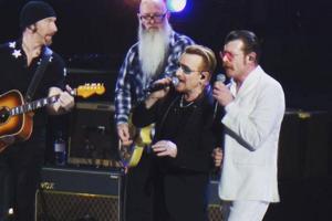 Eagles of Death Metal: So war ihr Auftritt mit U2 in Paris