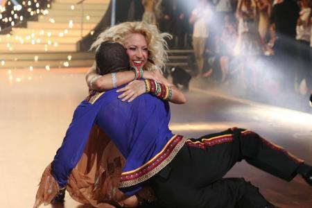 Die Jury sah Sarpei und Menzinger auf dem zweiten Platz. Umso größer war die Freude, als es mit den Stimmen der Zuschauer zu...