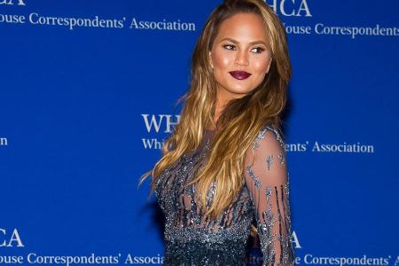 Für ein Supermodel postet Chrissy Teigen auf Instagram verdammt viel Essen. Den Fans scheint es zu gefallen: 2,5 Millionen F...