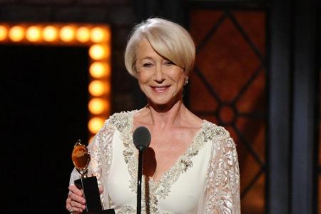 Helen Mirren (69), die für ihre Rolle als Königin Elisabeth II in Helen Mirren (69), die für ihre Rolle als Königin Elisabeth II in