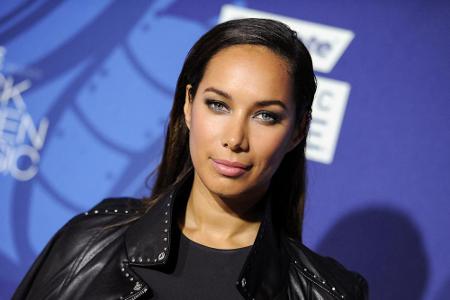 Leona Lewis ist bekennender Kosmetik-Fan, aber auch Tierschützerin: 