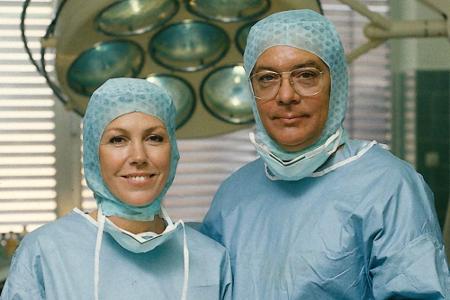 Millionen Fans verfolgten jeden Samstag um 19.30 Uhr die Ereignisse um Ärzte und Patienten in der Schwarzwaldklinik im Glott...