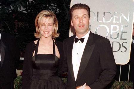 Alec Baldwin und Kim Basinger ließen sich 2002 scheiden. Die Krönung des darauf folgenden Sorgerechtsstreits: Der veröffentl...