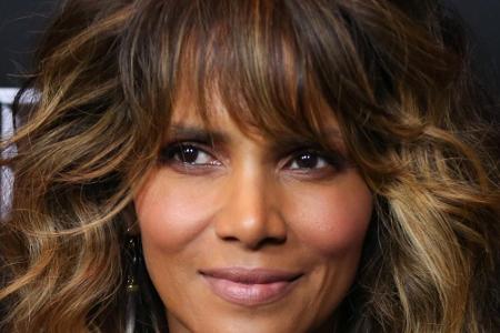 Bei Halle Berry (49) wurde bereits 1989 Diabetes festgestellt, als sie während Dreharbeiten das Bewusstsein verlor. Welche P...
