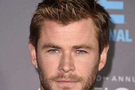 Der Vorjahresgewinner: Chris Hemsworth (32) machte 2014 das Rennen um den Titel als heißester Mann. Später verriet er, seine...