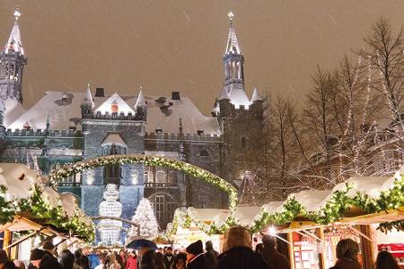 Weihnachtlichen Budenzauber gibt es auch in Aachen. Im vergangenen Jahr wurde der Aachener Weihnachtsmarkt zum zweitbesten E...