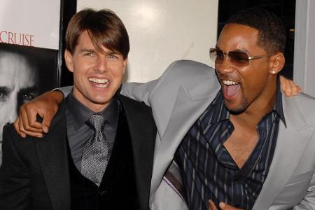 Auf roten Teppichen albern Tom Cruise (l.) und Will Smith stets sehr vertraut miteinander herum, schließlich kennen sie sich...