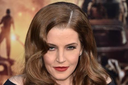 Auch Michael Jacksons Tochter Lisa Marie Presley (47) schaffte im Jahr 2012 den Absprung. Auf ihrem damals veröffentlichten ...