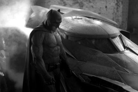 Nach Adam West, Michael Keaton, George Clooney, Val Kilmer, und Christian Bale ist Ben Affleck der sechste Schauspieler, der...