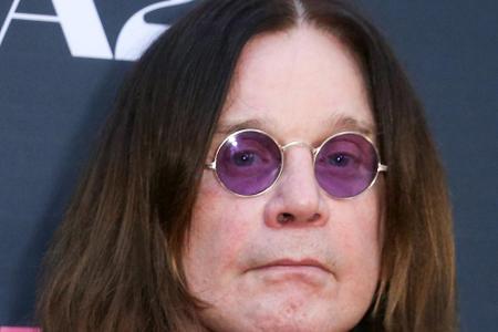 Die Alkoholprobleme von Black-Sabbath-Sänger Ozzy Osbourne (66) sind kein Geheimnis. Schon in jungen Jahren begann der Star ...