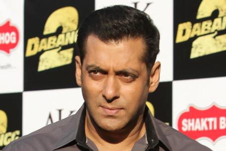Mit 3,5 Mio. Dollar (30,8 Mio. Euro) landet Salman Khan (49) auf Platz 8.