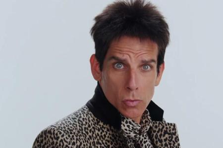 Derek Zoolander, gespielt von Ben Stiller (49), mag das angesagteste männliche Model der Welt sein, doch neben dem Über-Dres...