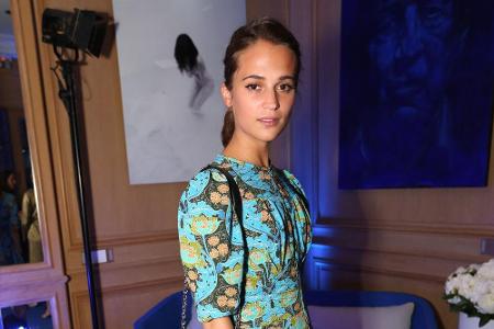 Hollywood-Newcomer Alicia Vikander erobert Hollywood. Dabei legt die Schwedin großes schauspielerisches Talent an den Tag un...