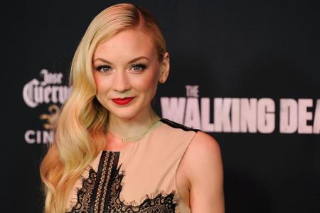 ... und Beth Greene (Emmily Kinney) starb durch einen Kopfschuss. Immerhin gab es Letztere nochmal als Geist zu sehen - und ...