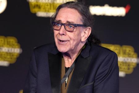 Ganz ohne sein berühmtes Chewbacca-Kostüm zeigte sich Peter Mayhew auf der Weltpremiere: Er schlüpfte erneut in die Rolle de...