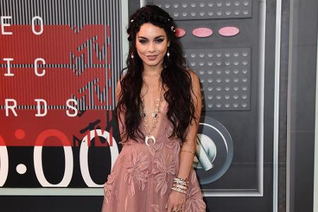 Wie eine Märchenfee: Vanessa Hudgens bei den MTV Video Music Awards in Naeem Khan.