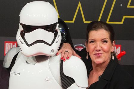 Sichtlich beeindruckt: Schauspielerin Katy Karrenbauer ließ sich auf der Premiere in Berlin sehen.