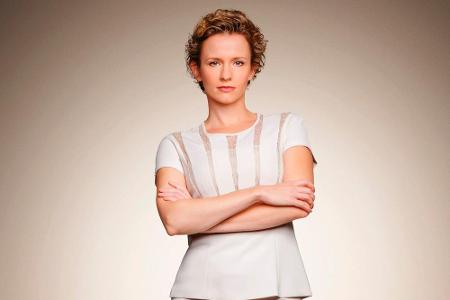 Adina Vetter als Sabine Herold
