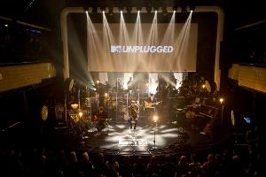 Cro: "Unplugged"-Show im Kino-Ambiente