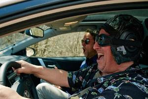 Rasantes Roadmovie: Neuer Werbespot mit Axel Prahl und Jan Josef Liefers