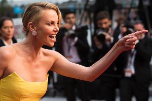 Charlize Theron: "Auch Frauen haben ihre dunklen Seiten"