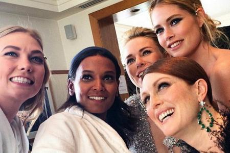 Frauenpower mit: Karlie Kloss, Liya Kebede, Naomi Watts, Julianne Moore and Doutzen Kroes (von links)