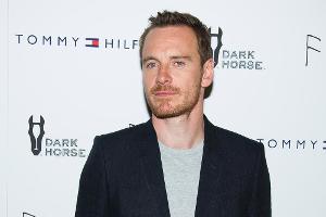 So sieht Michael Fassbender als Steve Jobs aus